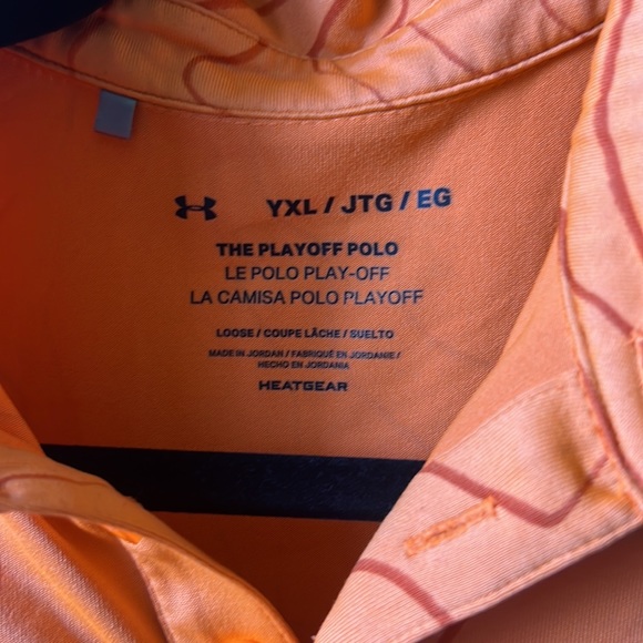 Under Armour, extra-large boys polo orange - Picture 2 of 2